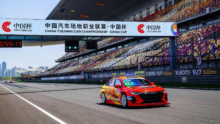 从第 26 位杀穿全场！艾瑞泽 8 CTCC 上海站勇夺双冠王